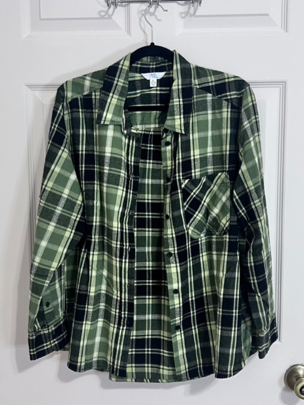 Women's Green and Black Flannel Button Down Shirt | Size XL
